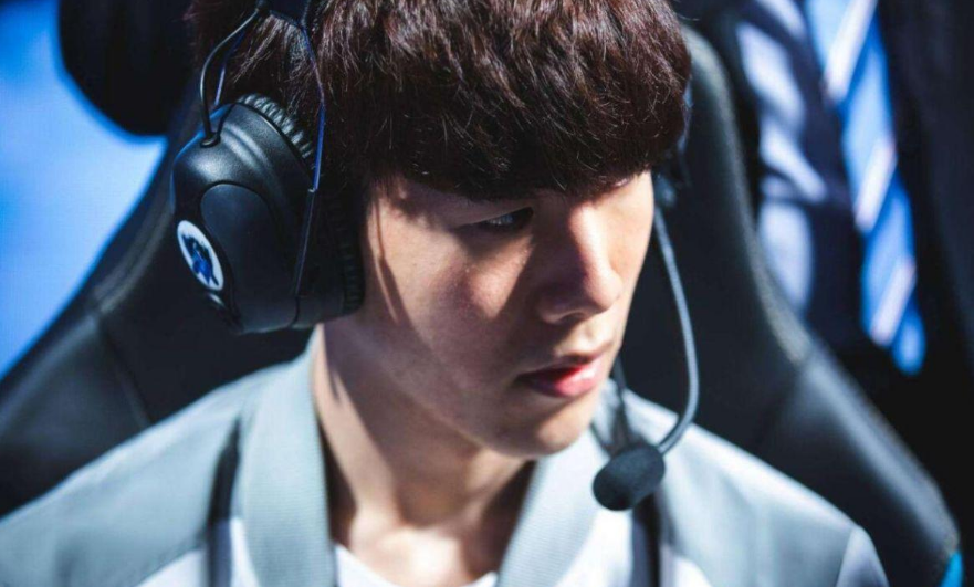 都具备吸引 都具备吸引